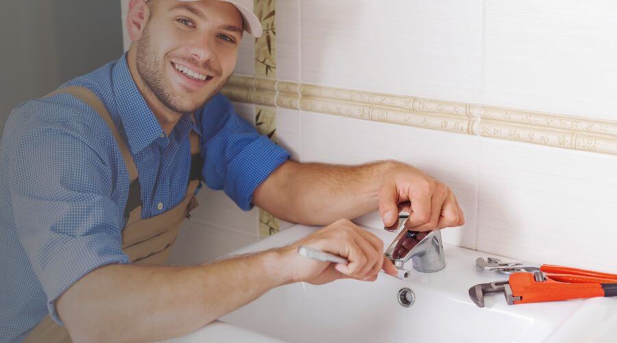 Local water heater installation in Sylvia, KS